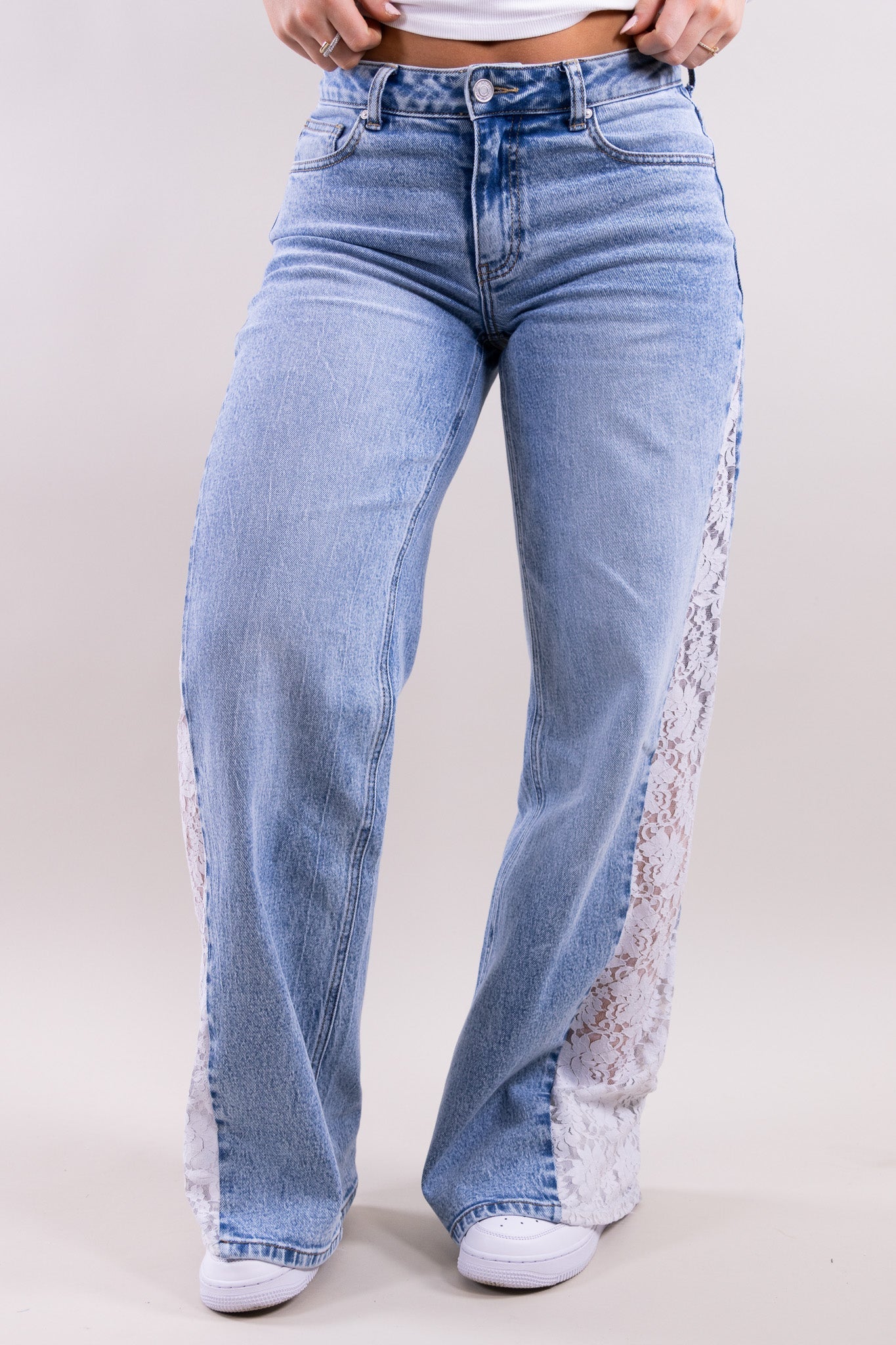 Lily | Lace Flare jeans