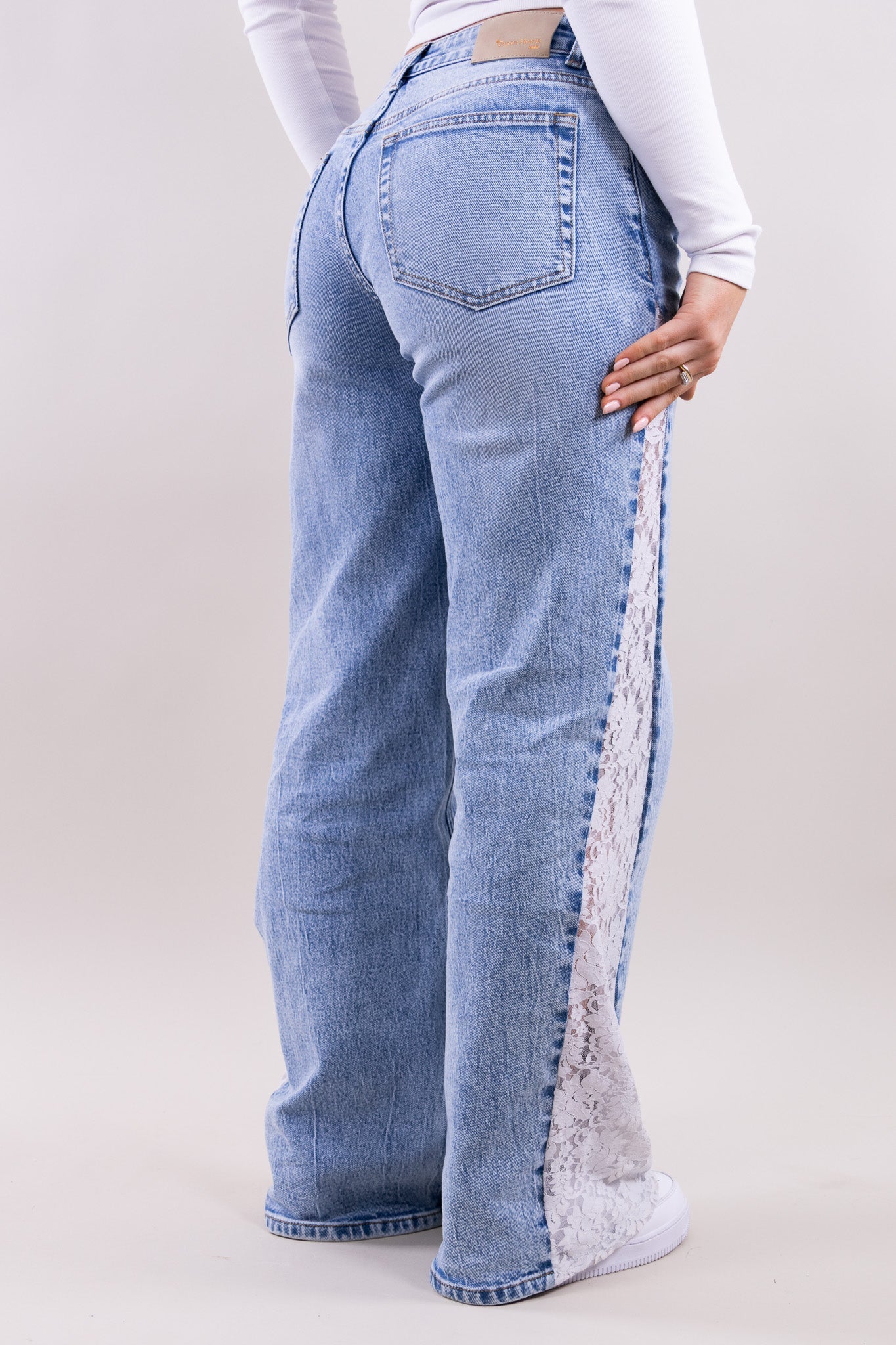 Lily | Lace Flare jeans