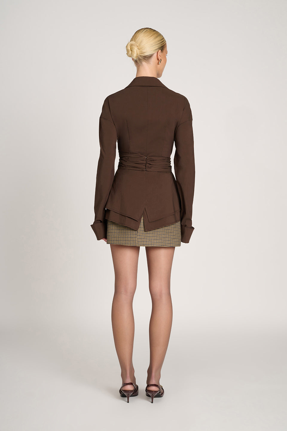 Liora | Top Effortless glance